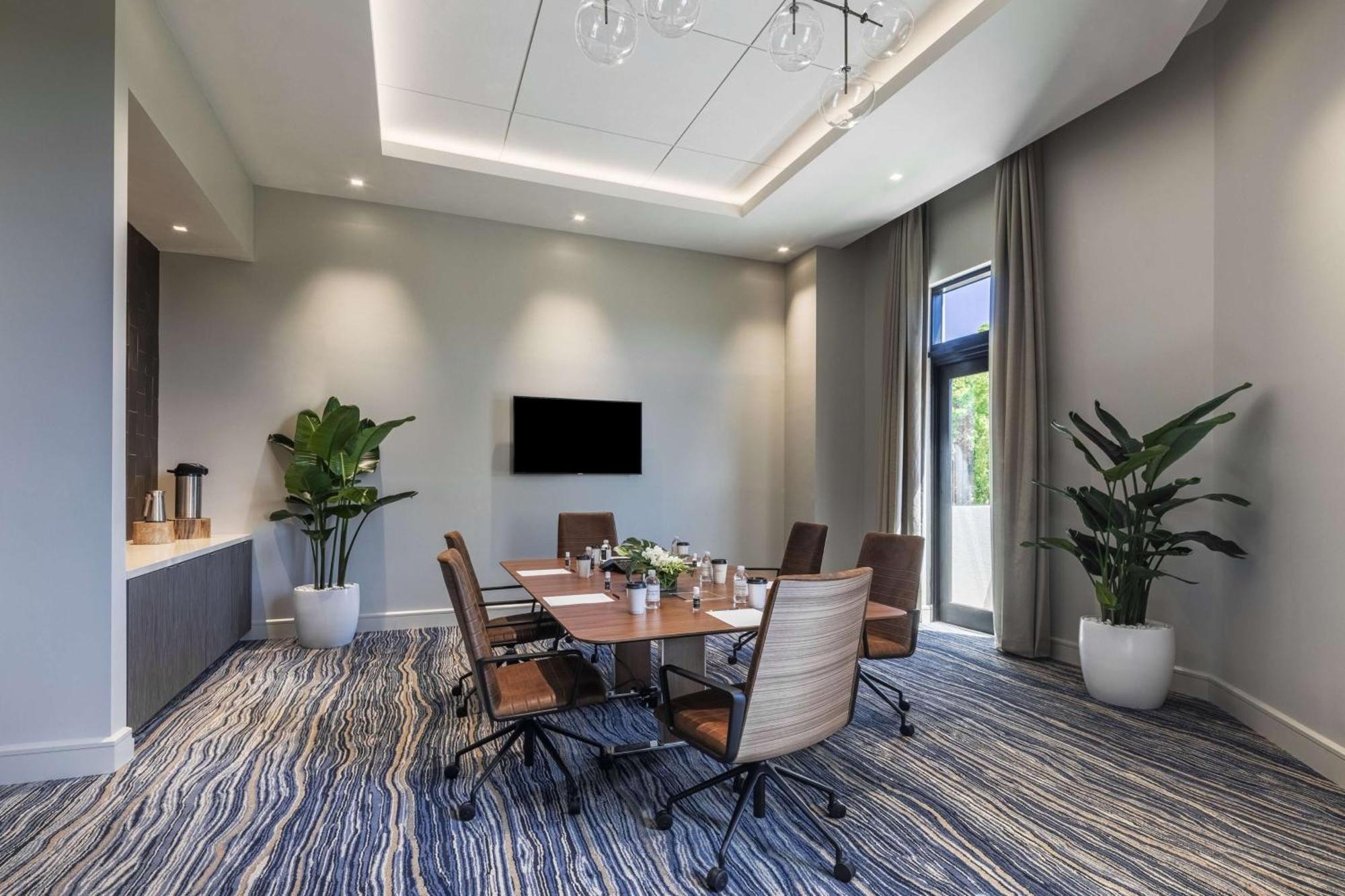 Thesis Hotel Miami Coral Gables, Curio Collection By Hilton Eksteriør bilde